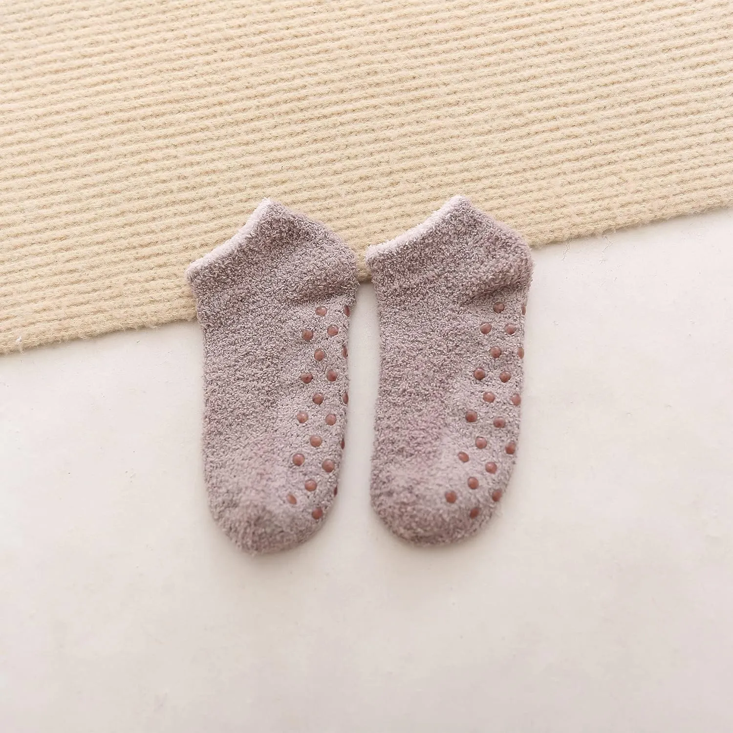 3/6 Pairs Non Slip Hospital Socks for Women Fluffy Fuzzy Slipper Socks with Grips