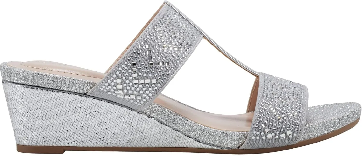 Bandolino Women's Iluvit Wedge Sandal