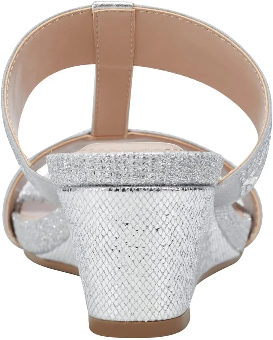 Bandolino Women's Iluvit Wedge Sandal