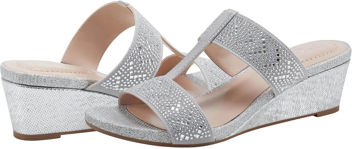 Bandolino Women's Iluvit Wedge Sandal