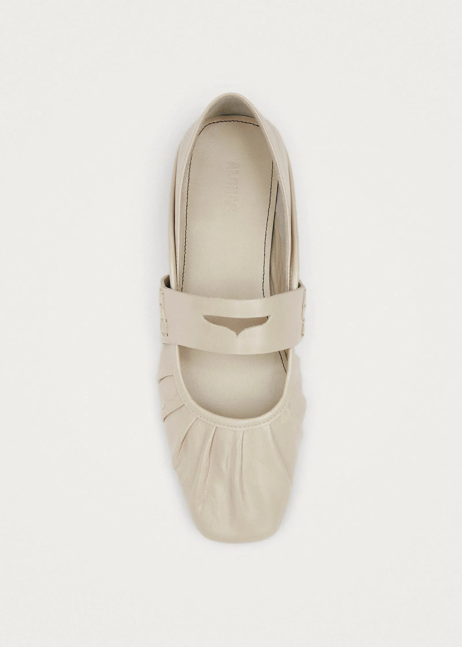 Bargo Cream Leather Ballet Flats