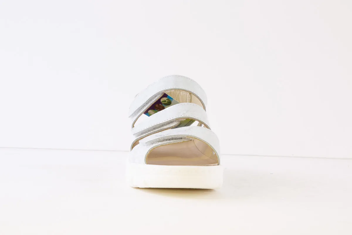BELVIDA - 81.002 VELCRO STRAP COMFORT SANDAL - SILVER