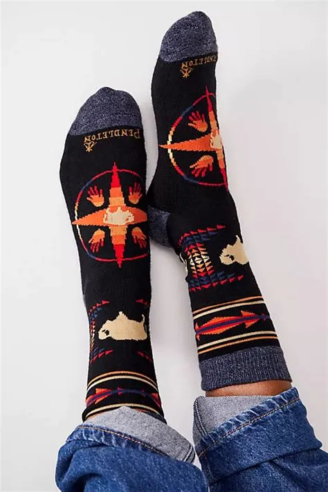 BIG MEDICINE CAMP CREW SOCKS UNISEX