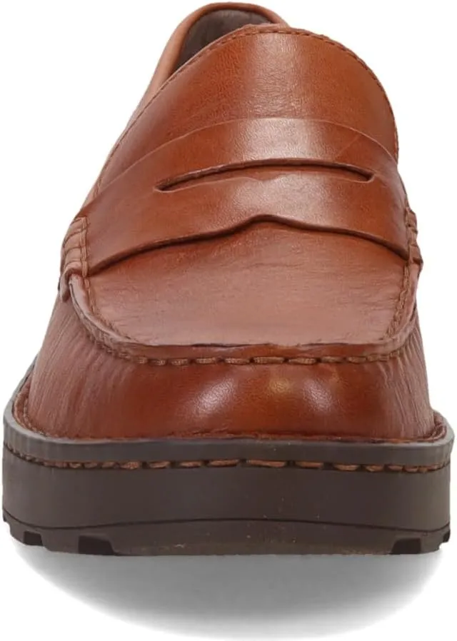 BORN Women's, Carrera Loafer