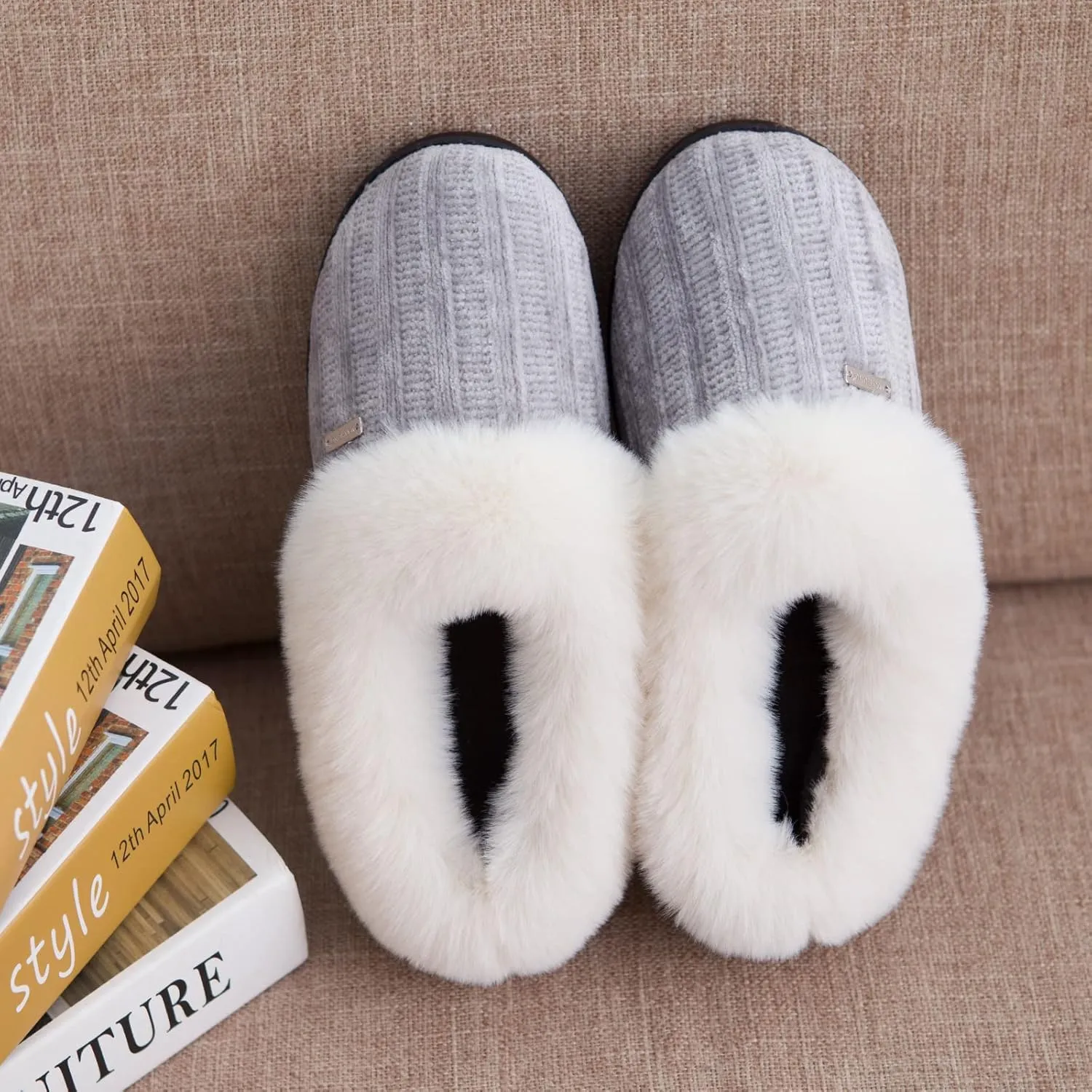 Chenille Fuzzy Fluffy House Slippers For Women,Memory Foam Slip-on Slipper Plush Fur Collar Comfy Warm Bedroom Slippers Indoor & Outdoor