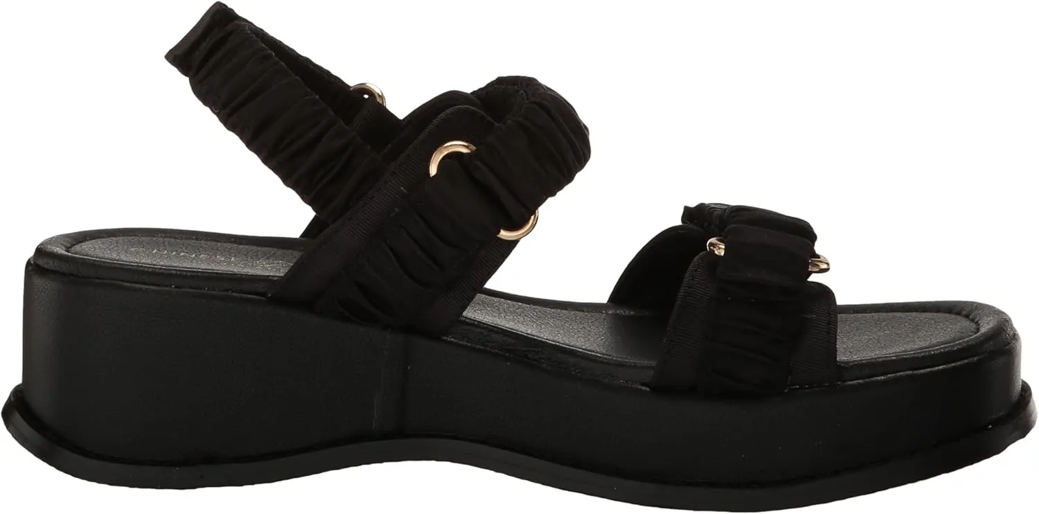 Chinese Laundry Women's Cashy Sandal