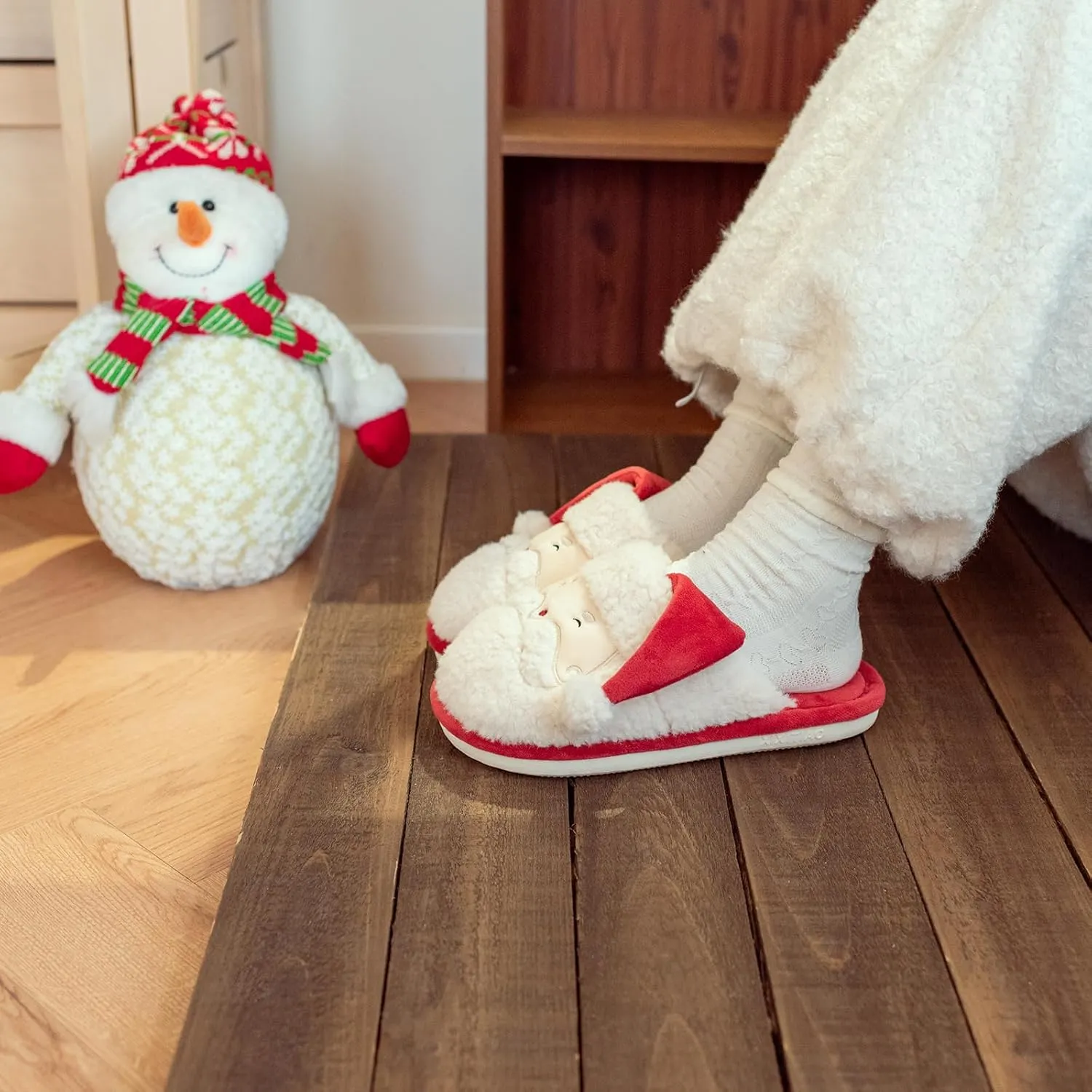 Christmas Slippers - Cozy Memory Foam Slippers for Women & Men