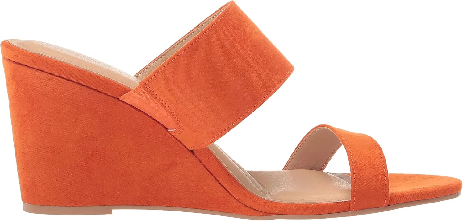 CL by Chinese Laundry Women's Fanciful Nubuck Wedge Sandal