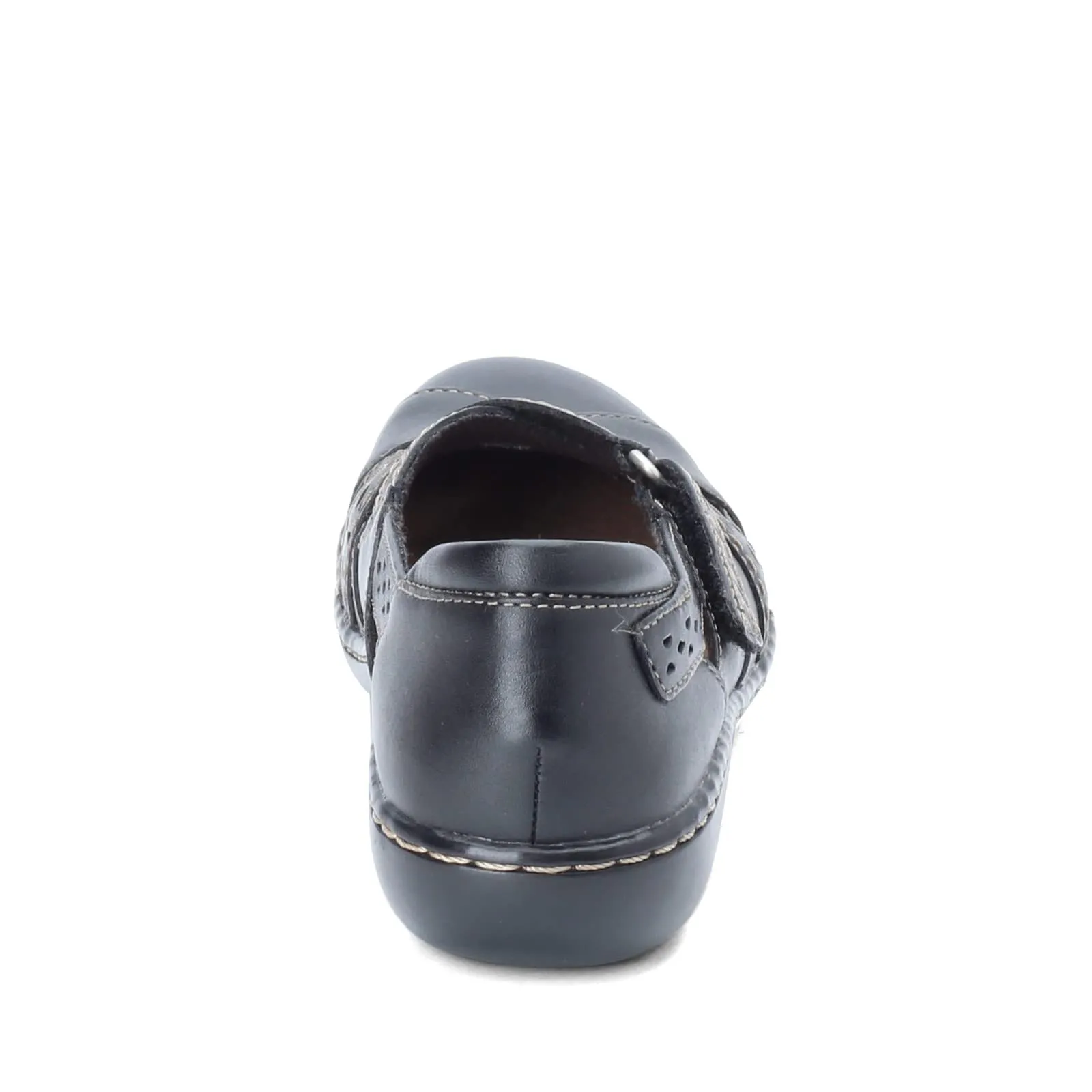 Clarks Women's Ashland Spin Q Slip-On Loafer, Black, 8