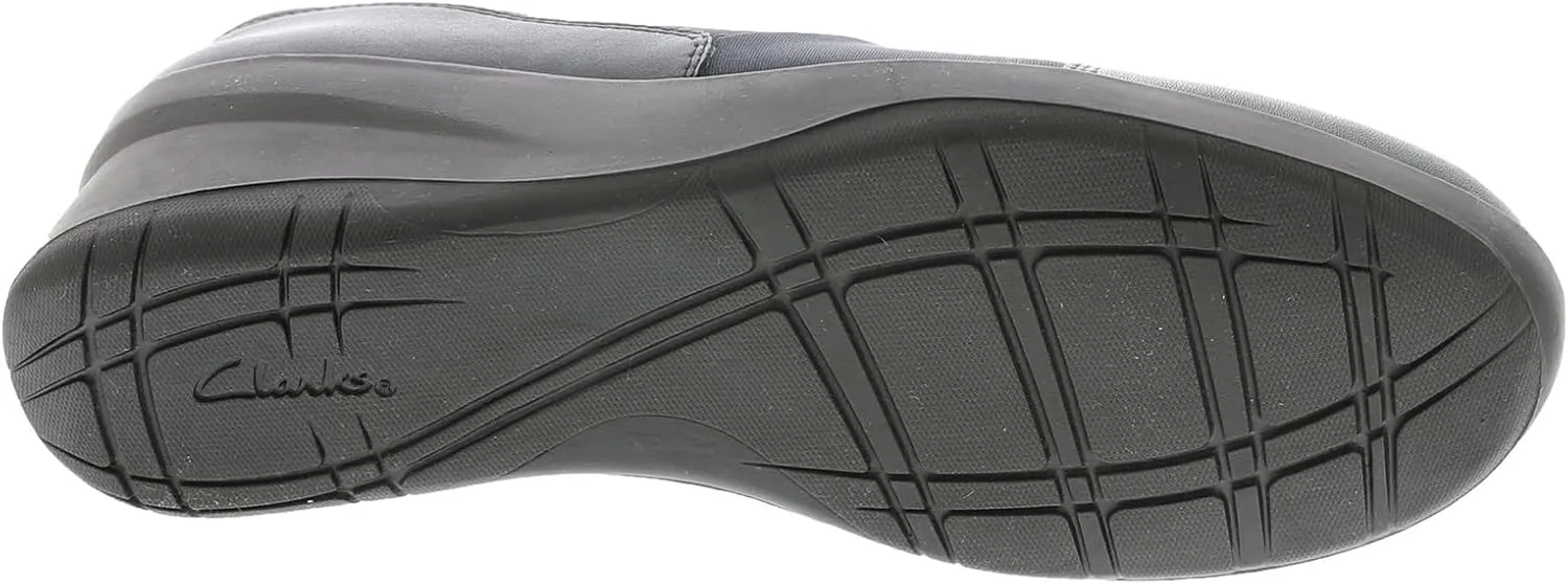 Clarks Women's Suttyn Walk Loafer