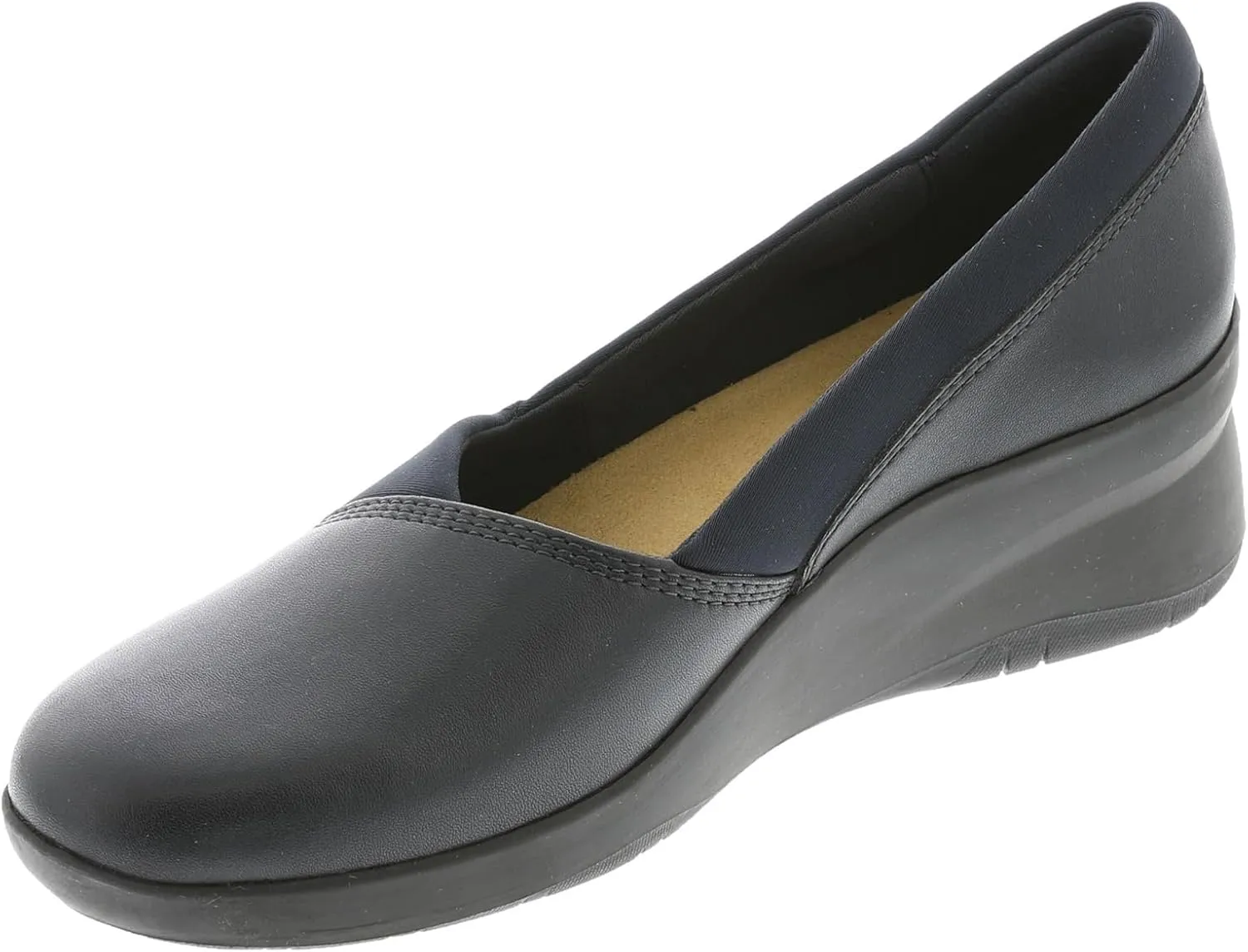 Clarks Women's Suttyn Walk Loafer