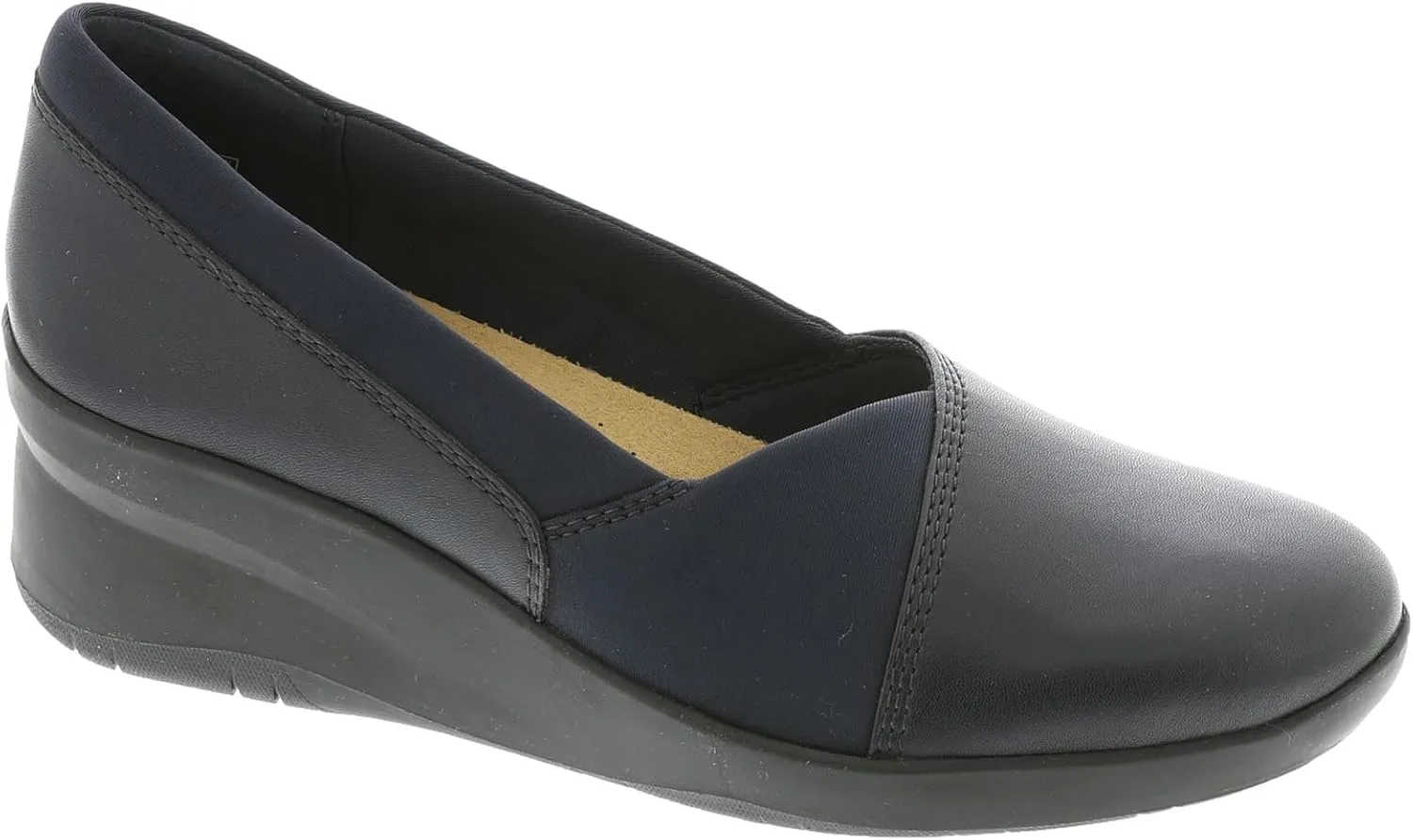 Clarks Women's Suttyn Walk Loafer