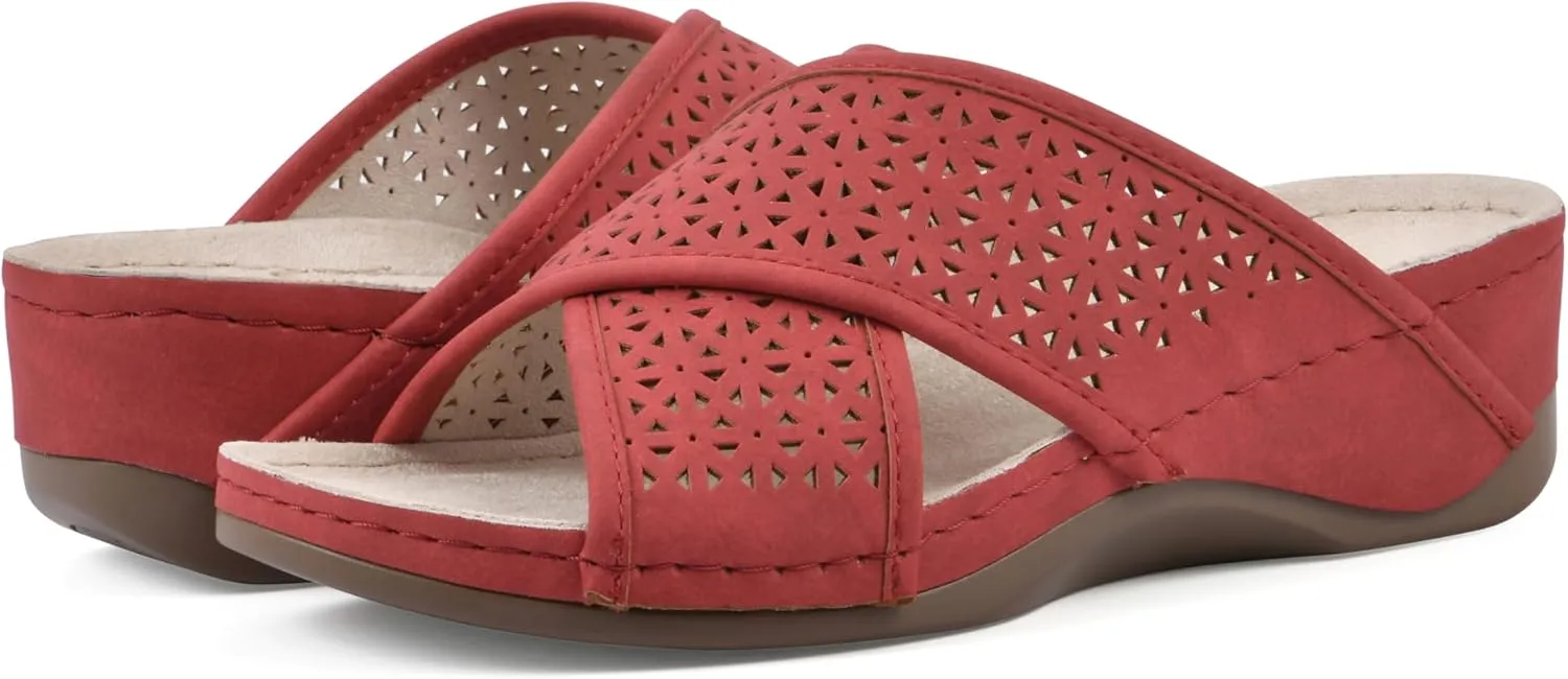 CLIFFS BY WHITE MOUNTAIN Women's Collet Wedge Sandal