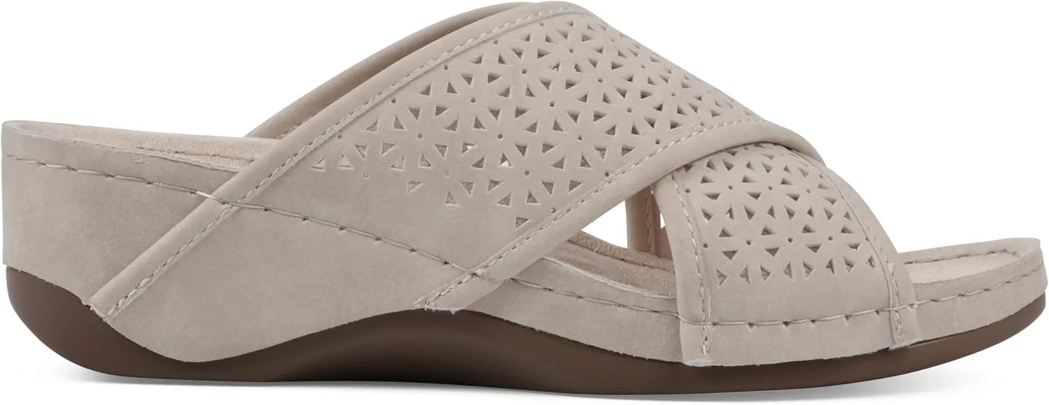 CLIFFS BY WHITE MOUNTAIN Women's Collet Wedge Sandal