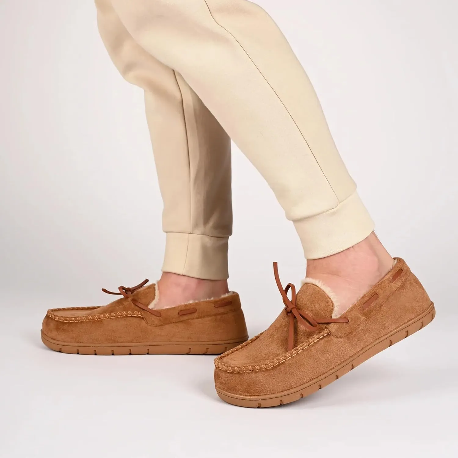 Dakine Men's Bay Indoor Outdoor Cozy Memory Foam Comfort Moccasin Slipper