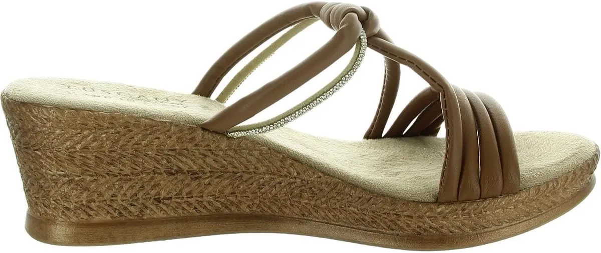 Easy Street Women's Elvera Wedge Sandal