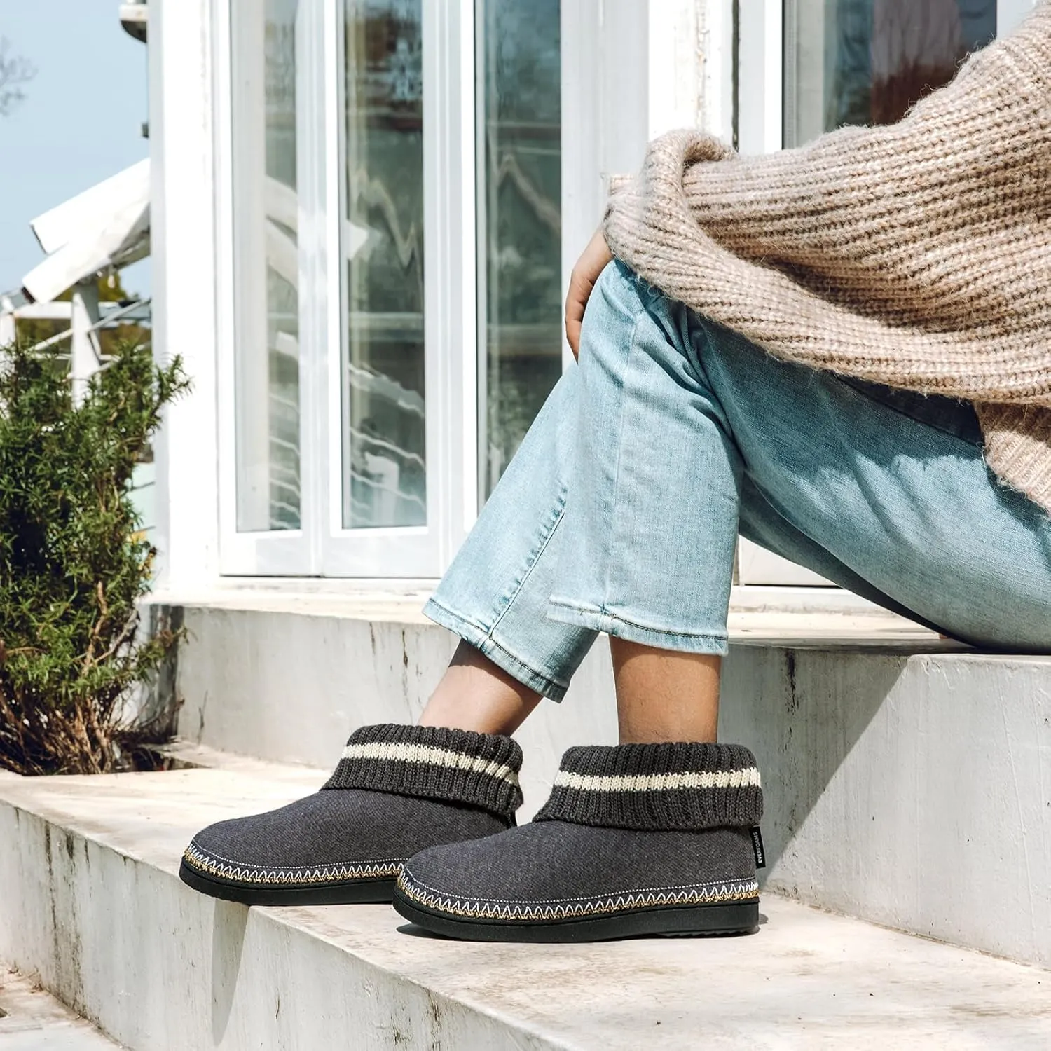 EverFoams Women's Bootie Slippers Non-slip Comfy Winter Indoor House Shoes with Knitted Collar