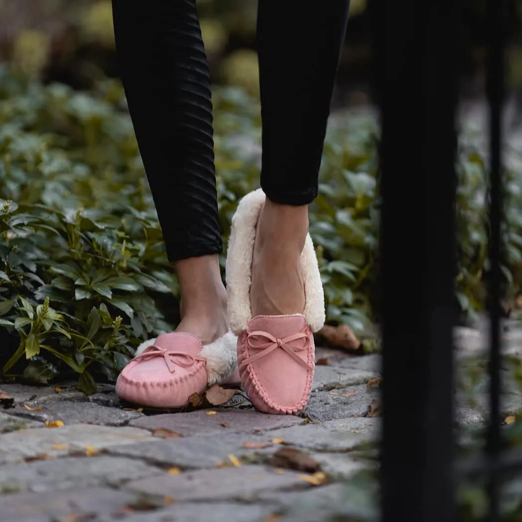 Floopi Women Slippers Moccasins, Soft Faux Fur Lining with Cozy Memory Foam, Ladies House Slippers for Women with Indoor & Outdoor Anti-Skid Sole