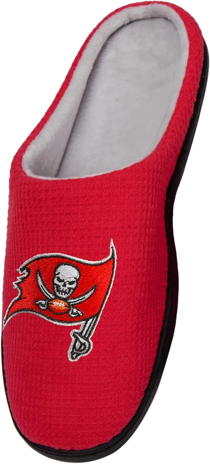 FOCO Men's NFL Team Logo Memory Foam Slide Slippers
