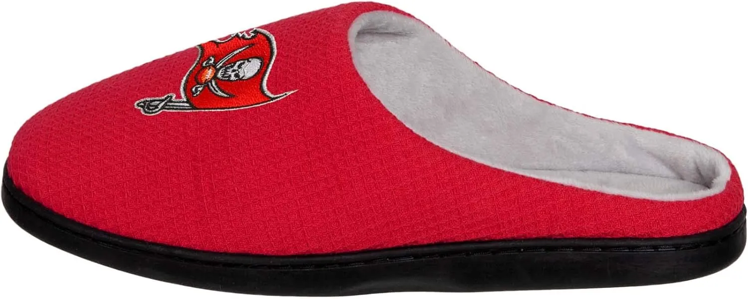 FOCO Men's NFL Team Logo Memory Foam Slide Slippers