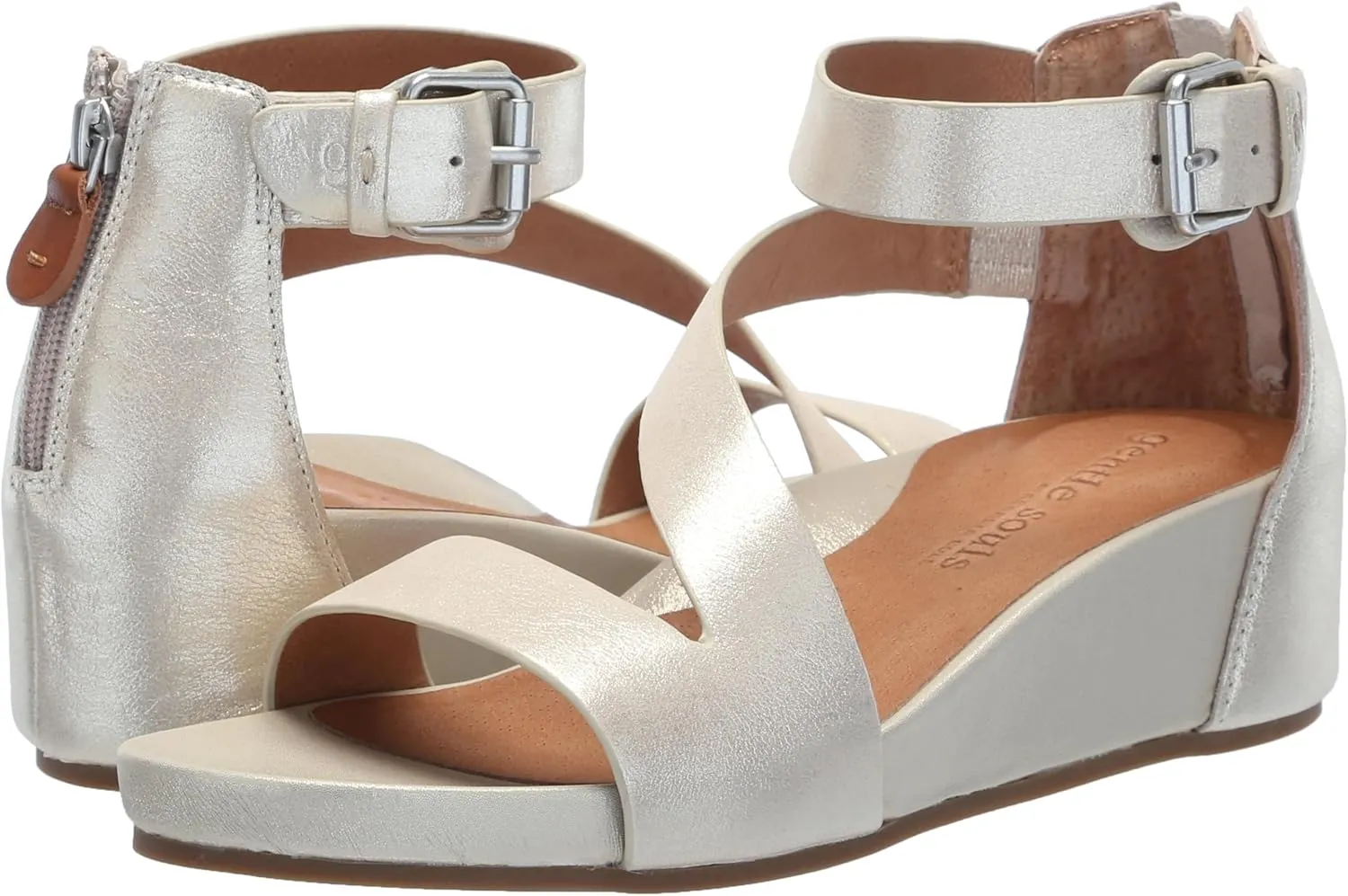 Gentle Souls by Kenneth Cole Women's Gwen Wedge Sandal