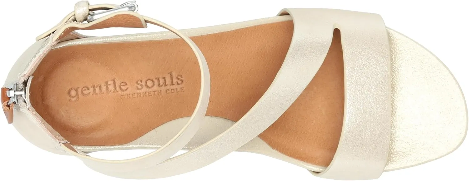 Gentle Souls by Kenneth Cole Women's Gwen Wedge Sandal