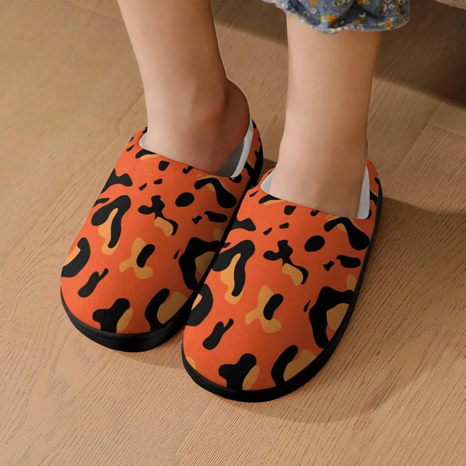 Leopard Pattern Boys Girls House Slippers with Microfleece Lining Cozy Household Shoes Non-slip for Kids