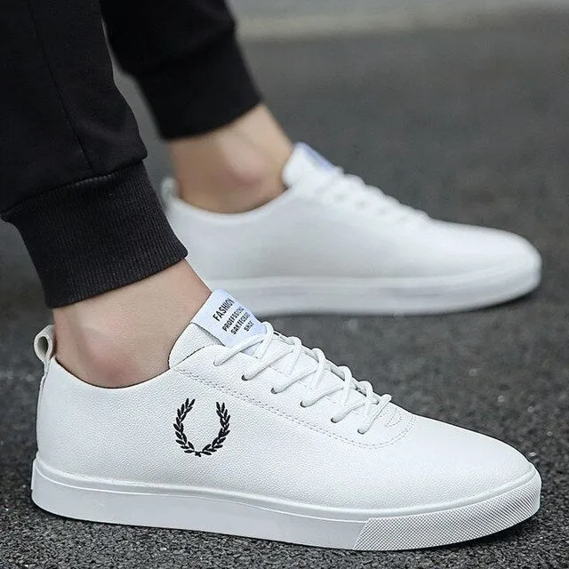 Light breathable Men Running Shoes