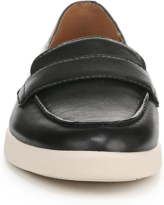 Naturalizer Women's Karis Loafer Flat