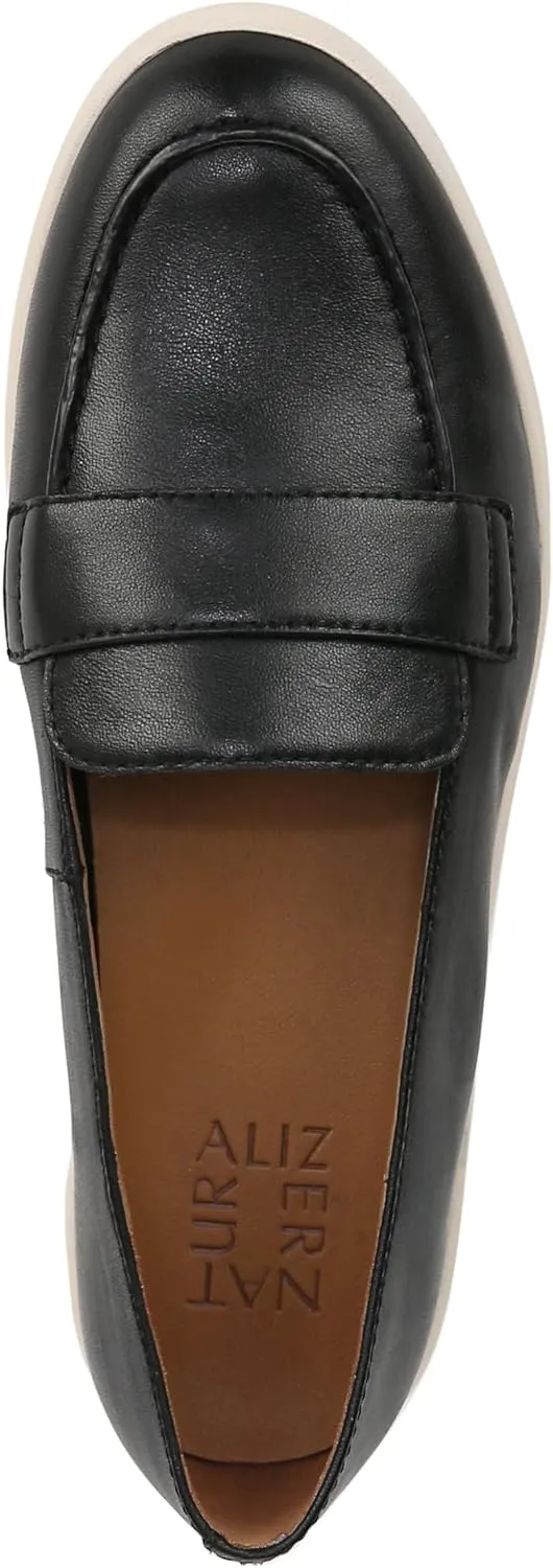 Naturalizer Women's Karis Loafer Flat