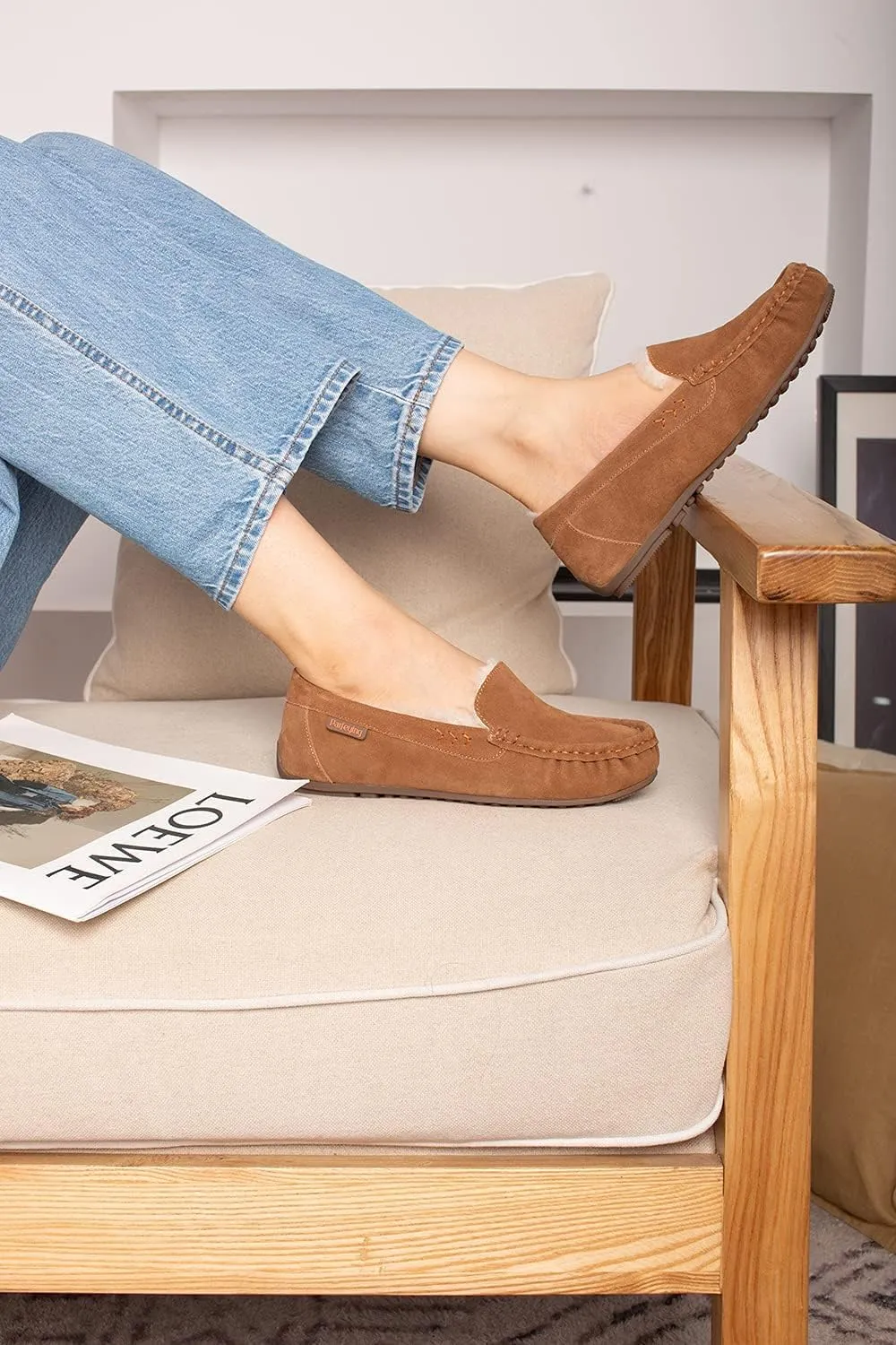 Parfeying Women's Sheepskin Moccasin Slippers Cow Suede Memory Foam Driving Style Loafers