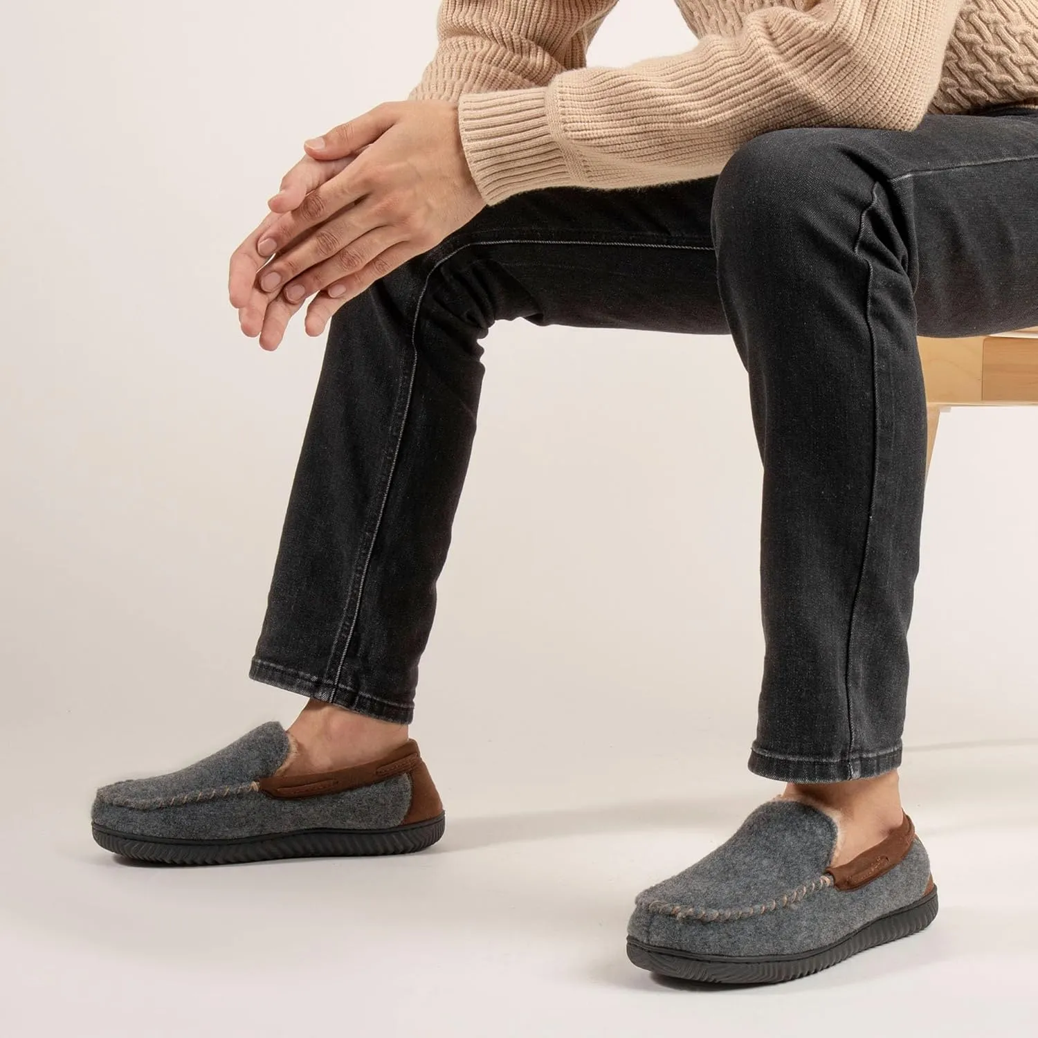 RockDove Men's Hearthfire Memory Foam Moc Slipper