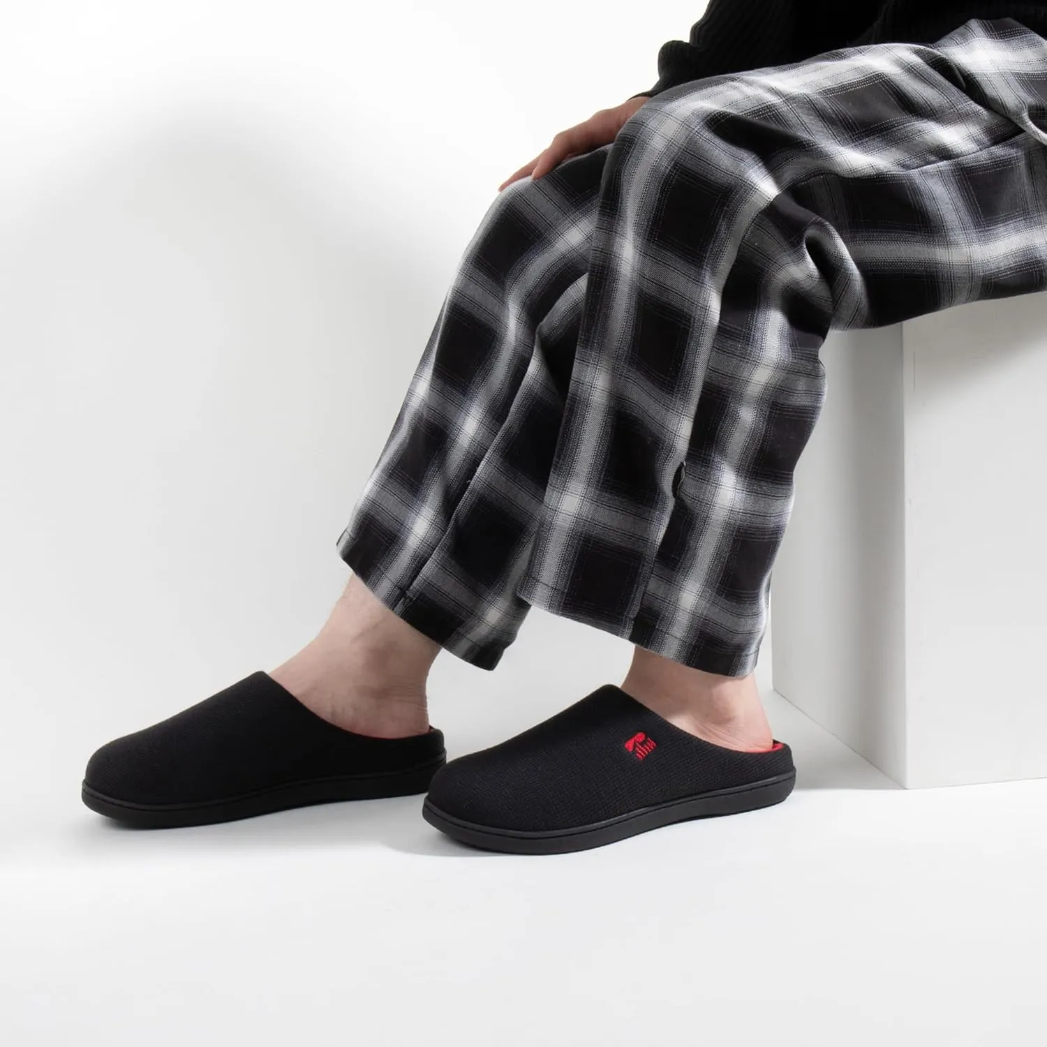 RockDove Men's Original Two-Tone Memory Foam Slipper