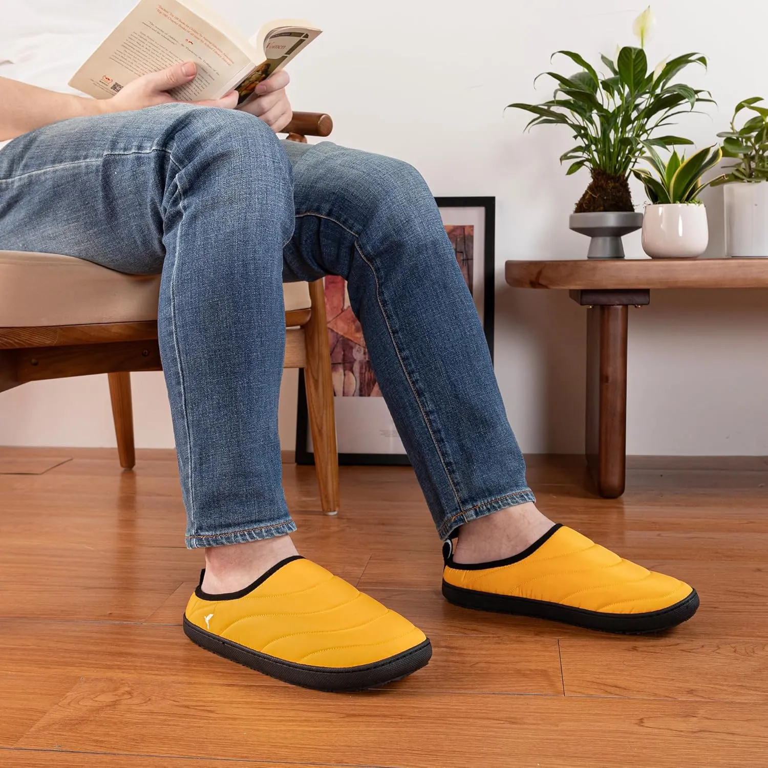 RockDove Men's Trail-Therm Quilted Memory Foam Indoor Oudoor Camp Slipper