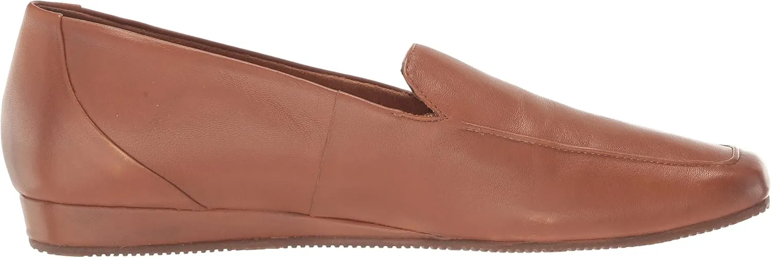 SoftWalk Women's Vista Loafer