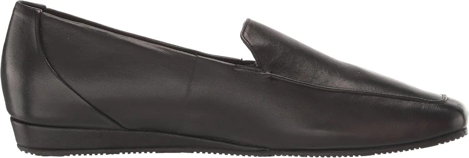 SoftWalk Women's Vista Loafer