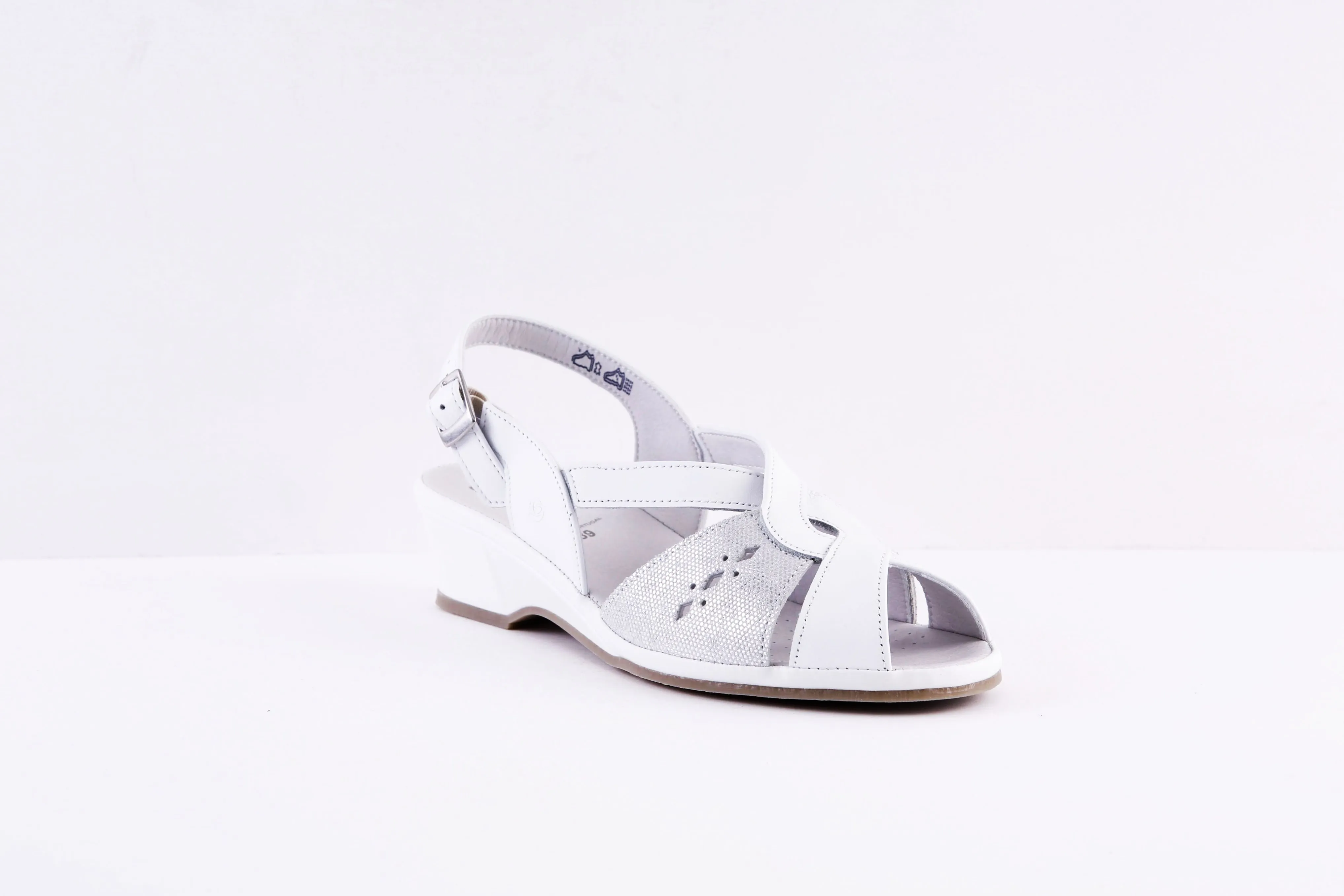 SUAVE- 6017 00 CAPRI- LOW WEDGE SANDAL - WHITE