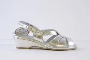 SUAVE - 6017 36 CAPRI- LOW WEDGE SANDAL - SILVER
