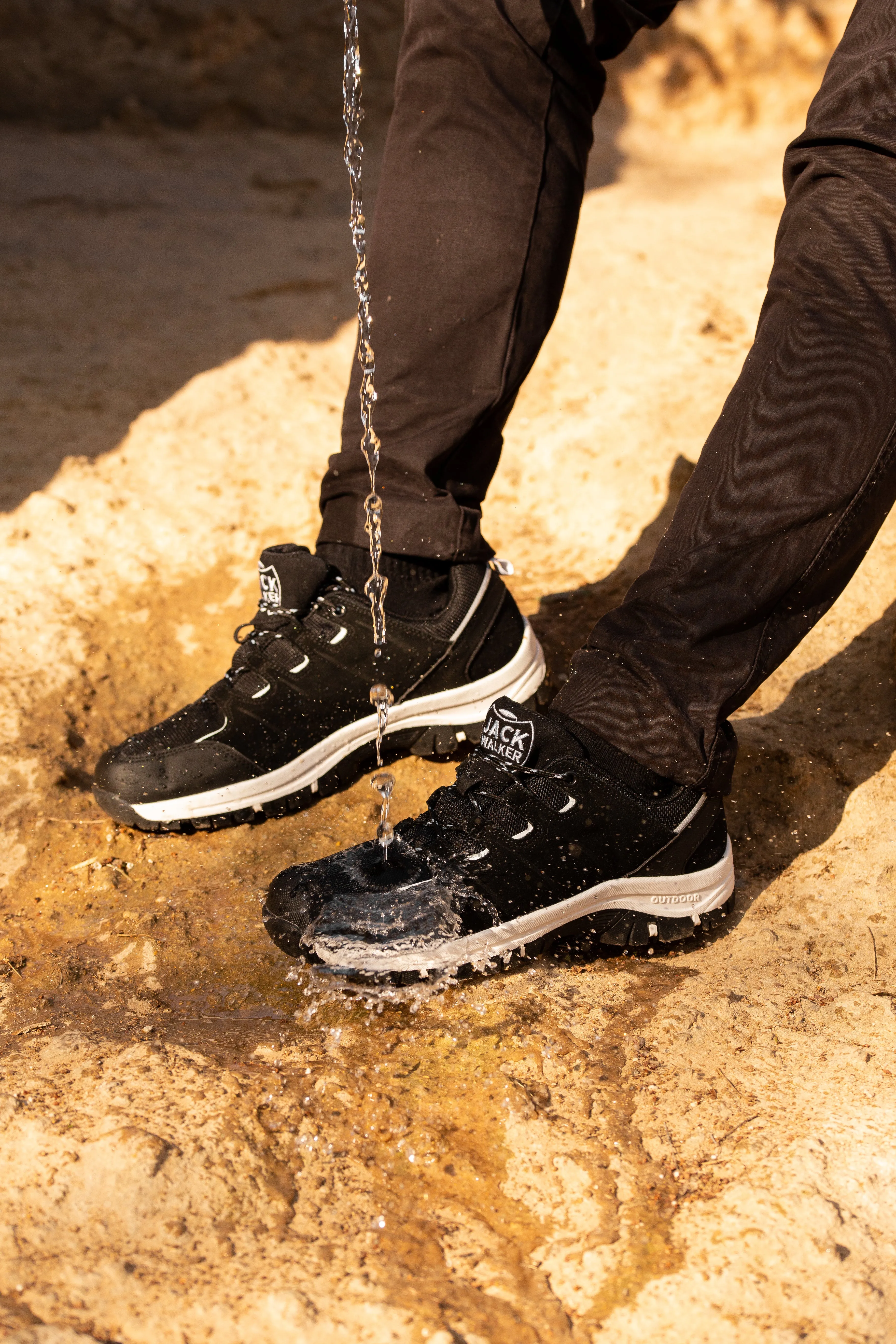 Ultra Lightweight Waterproof Trainers | White JW008