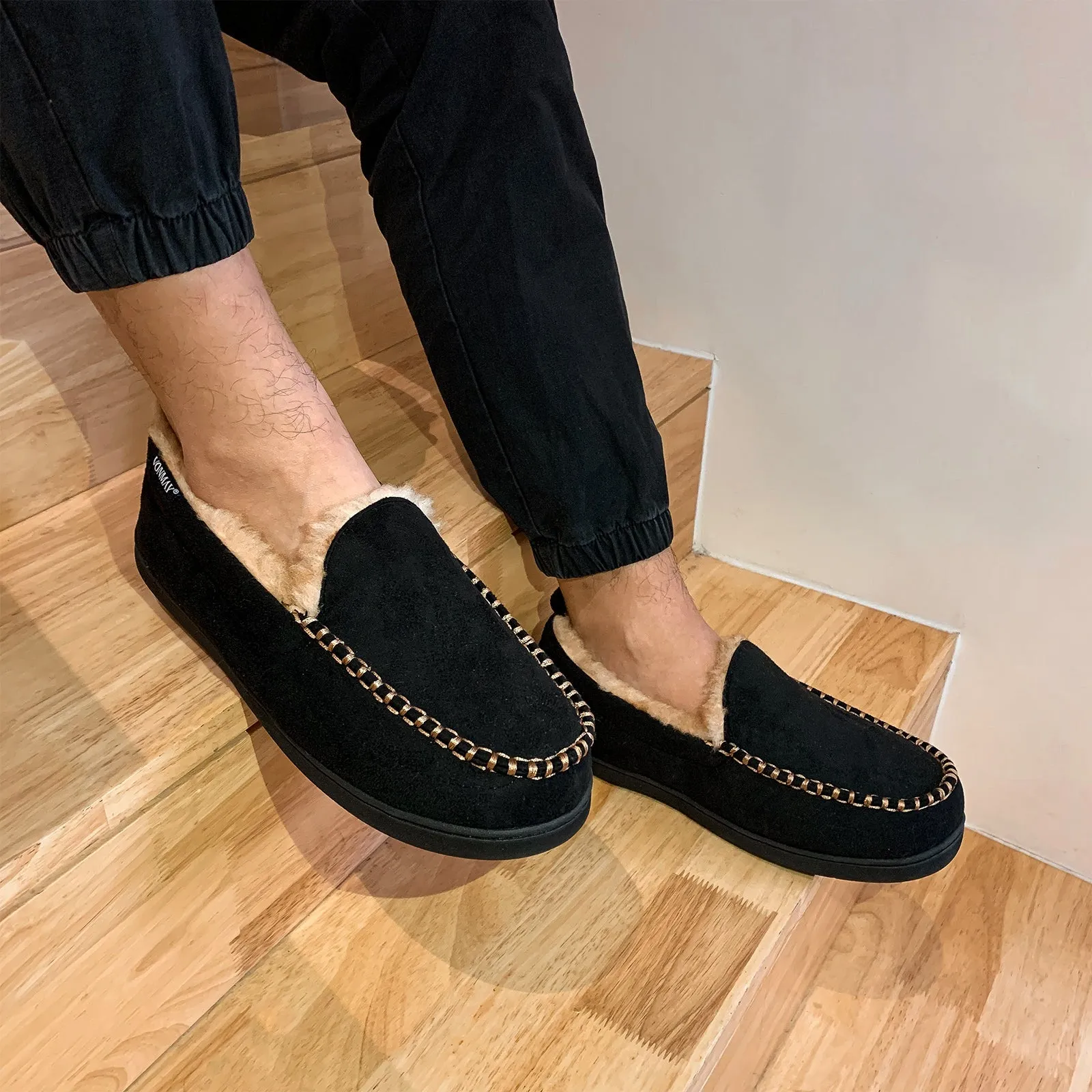 VONMAY Men's Moccasin Slippers Fuzzy House Shoes Winter Memory Foam