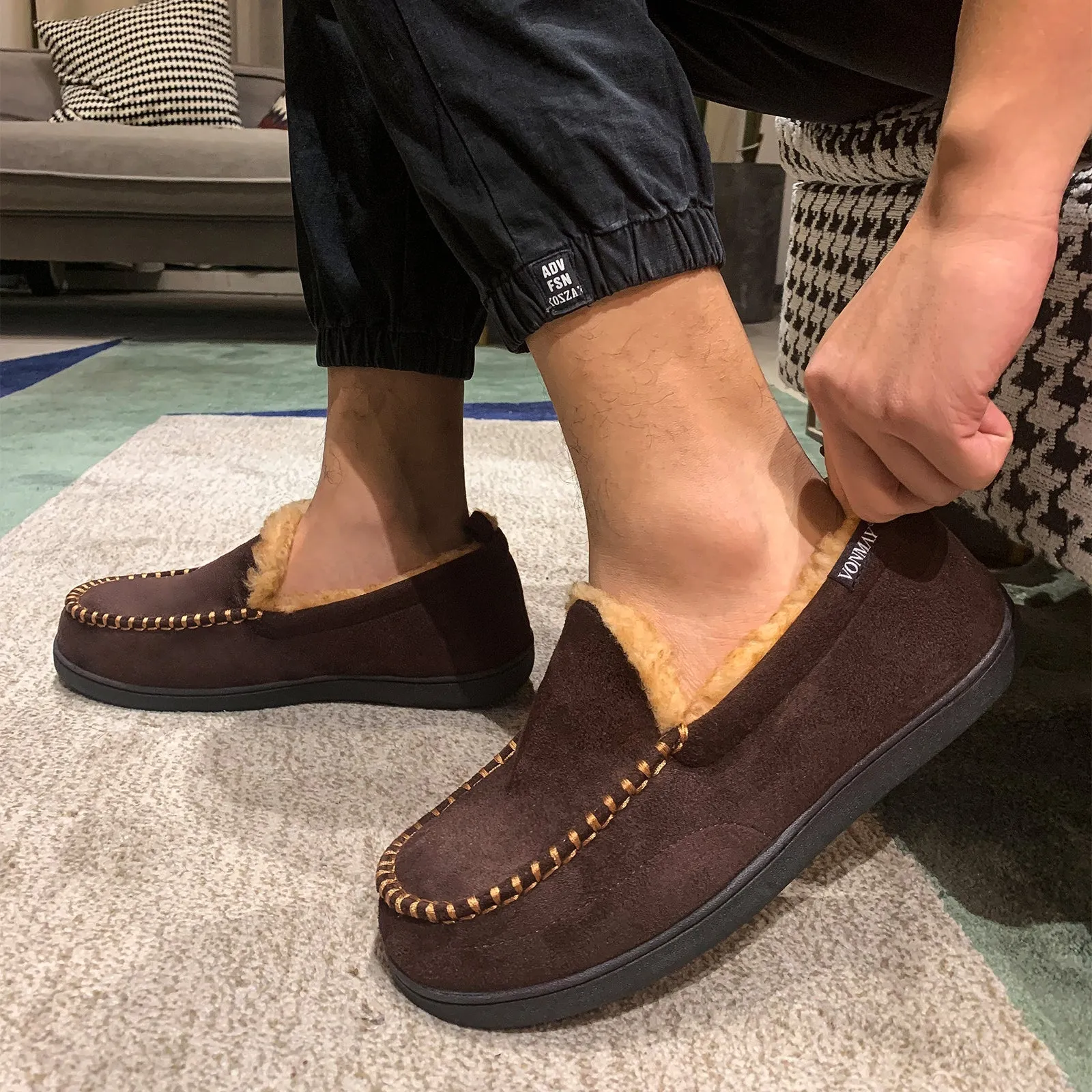 VONMAY Men's Moccasin Slippers Fuzzy House Shoes Winter Memory Foam