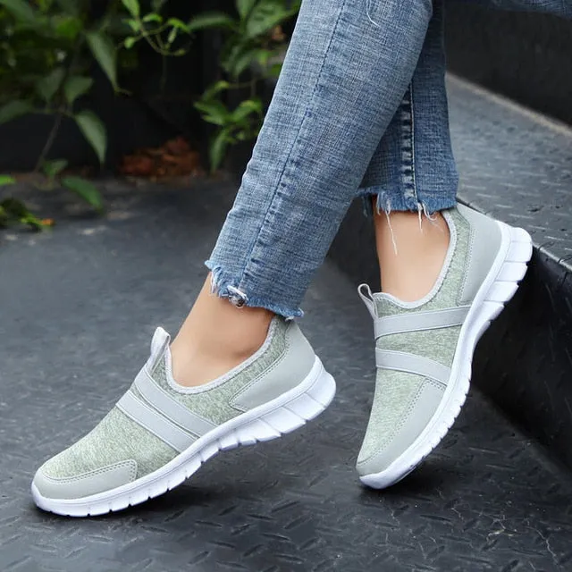 WOMEN BREATHABLE LOAFERS