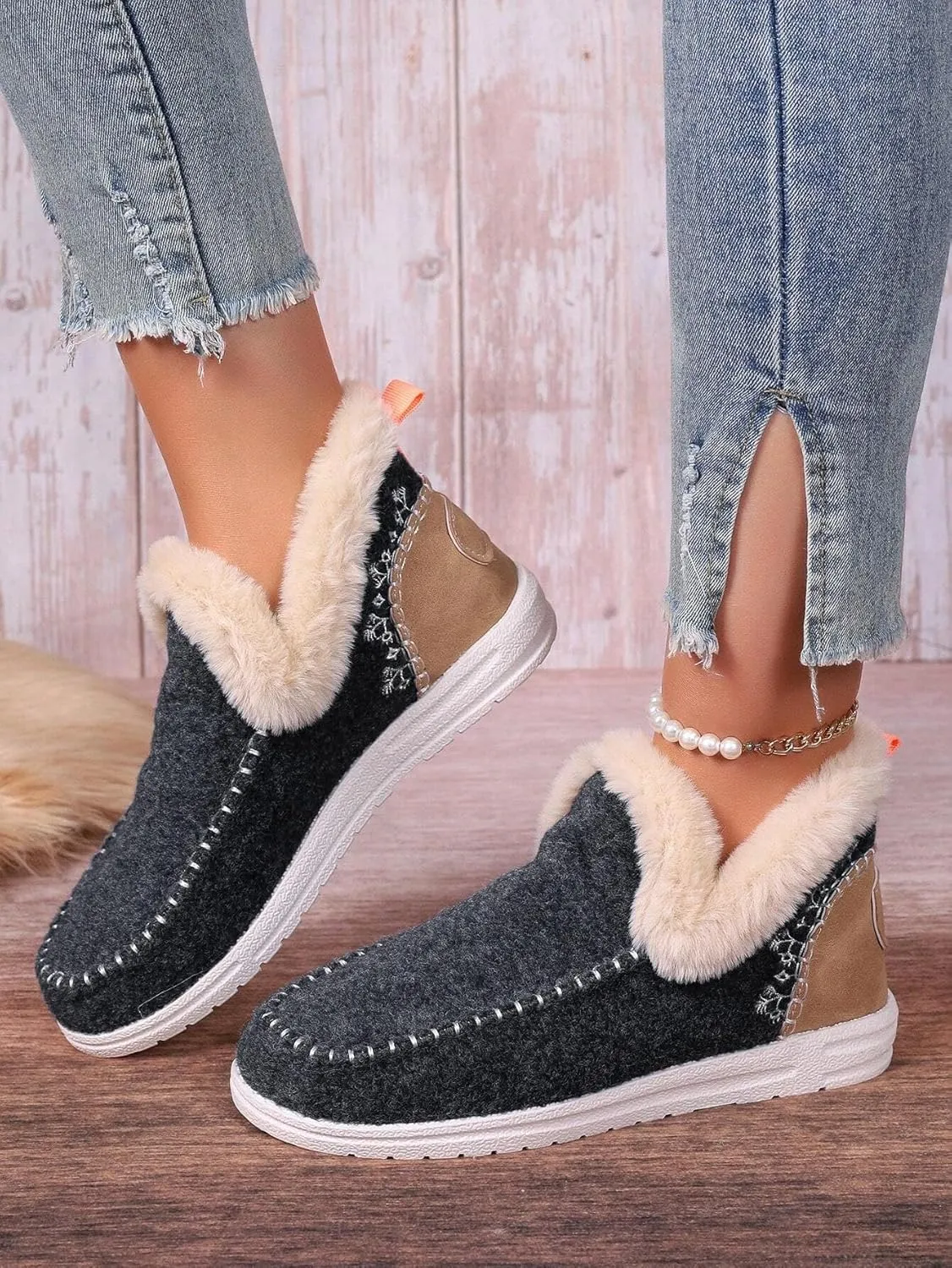 Women Memory Foam Bootie Slippers, Warm Cozy Micro Suede Slipper Boots with Fuzzy Plush Lining Collar for Indoor and Outdoor