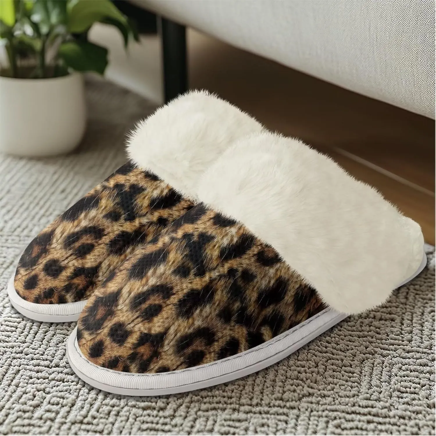 Women Novelty Print Fuzzy Slippers Winter Casual Slip-on Indoor Shoes Warm Cozy House Slipper Bedroom Slippers