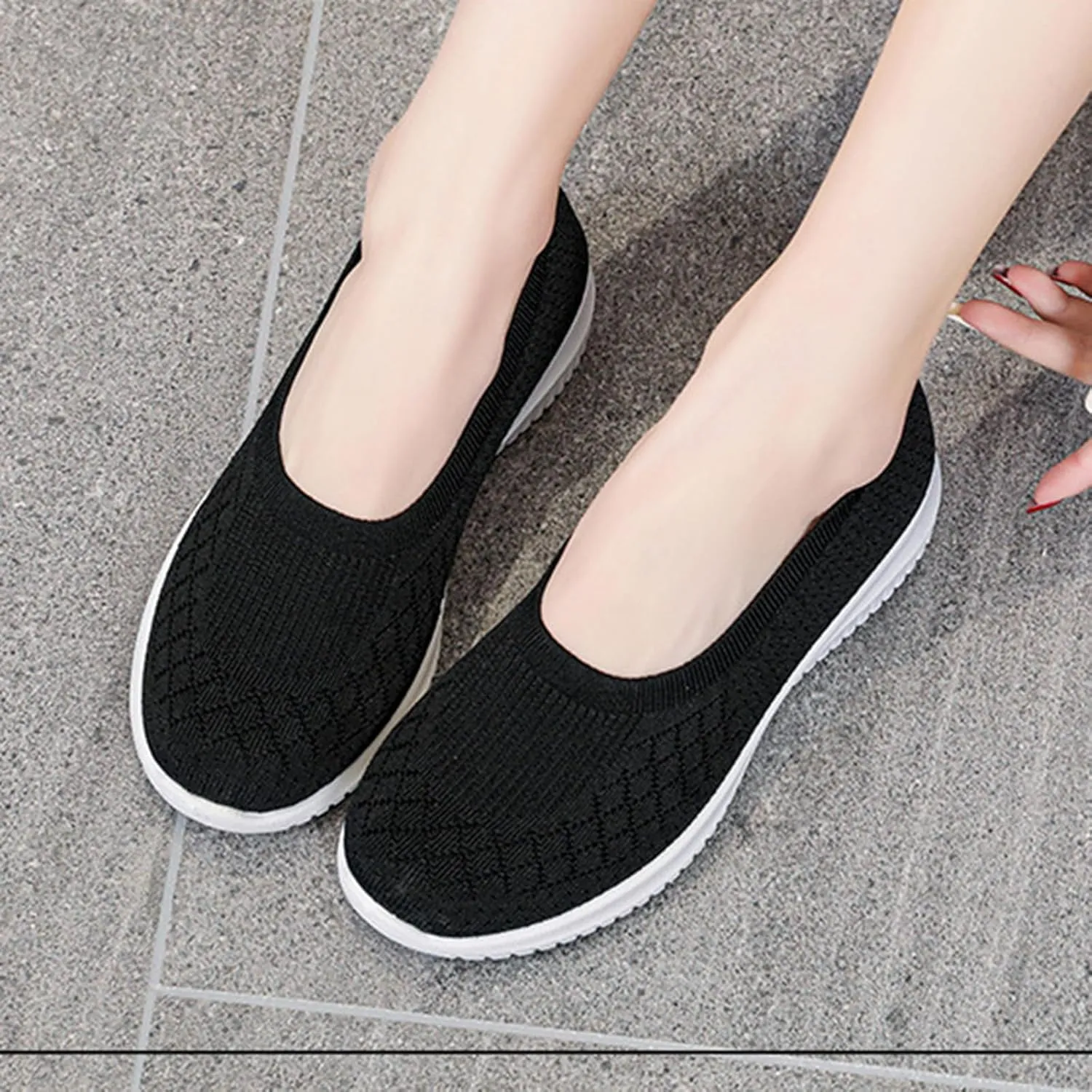Women’s Knitted Flat Walking Shoes Comfortable Slip On Mesh Lightweight Low Heel Sneakers Casual Soft Gym Nurse Work Mom Loafers