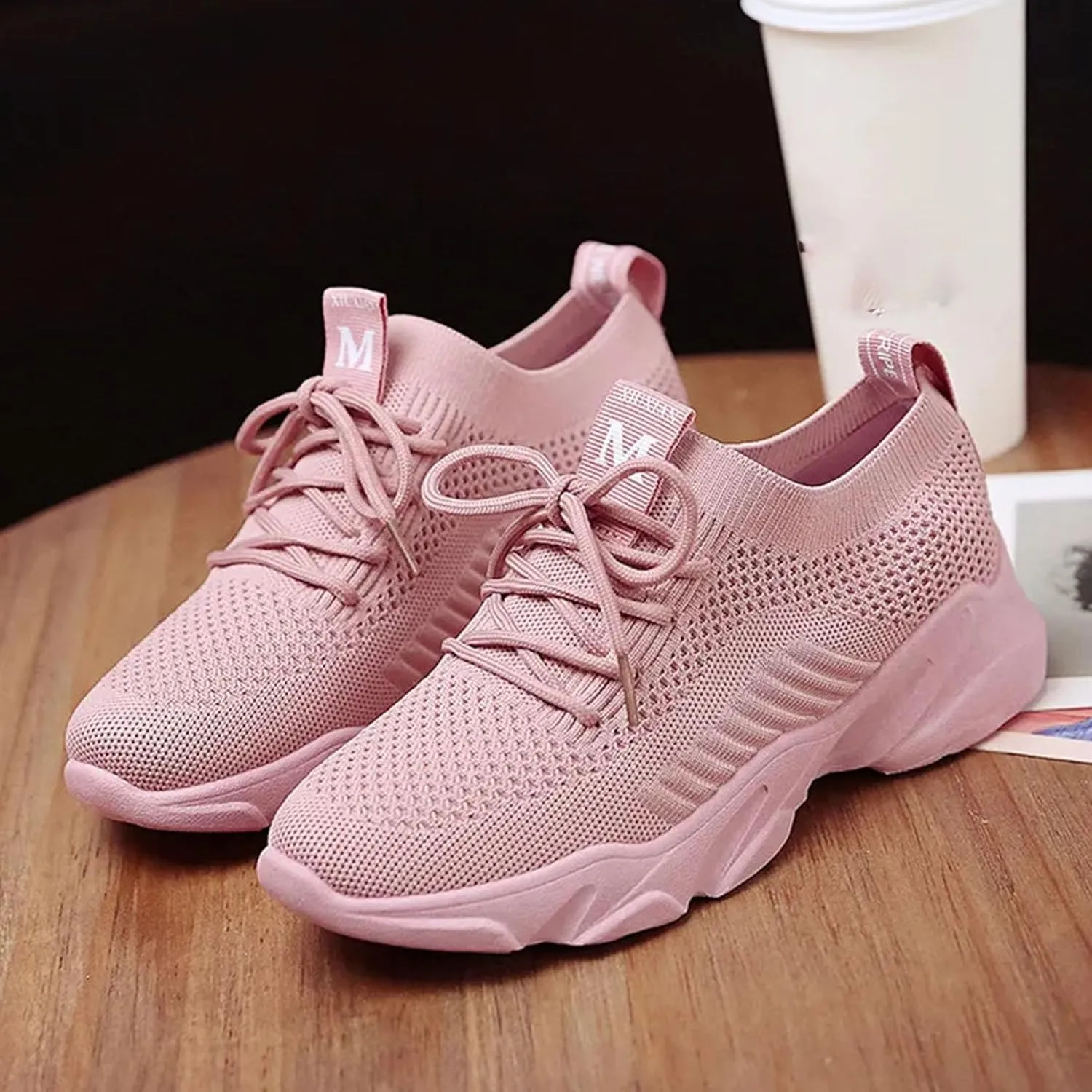 Women's Mesh Walking Shoes Breathable Running Sneakers Lightweight Lace Up Women Shoe Outdoor Non Slip Workout Travel