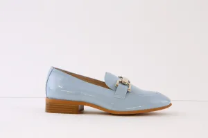 WONDERS - B-7633 FLAT SLIP-ON SHOE WITH GOLD CHAIN - BABY BLUE PATENT